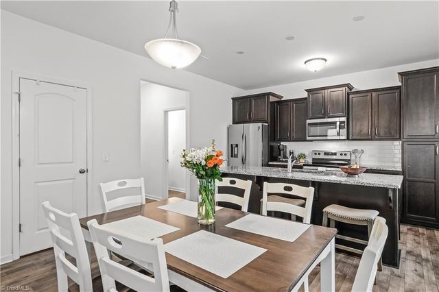 1447 Seawatch Drive, Winston-salem, NC 27127