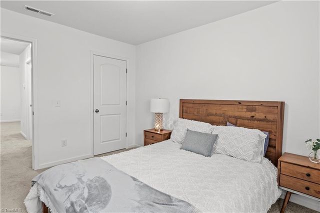 1447 Seawatch Drive, Winston-salem, NC 27127