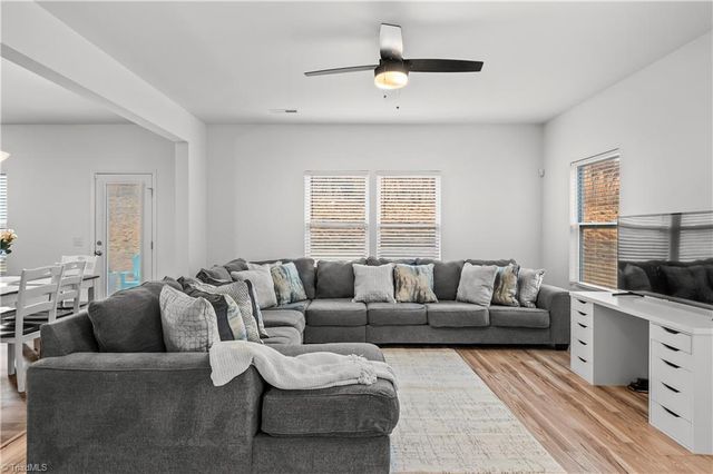 1447 Seawatch Drive, Winston-salem, NC 27127