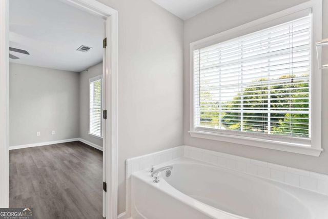 6250 Whirlaway Drive, Cumming, GA 30040