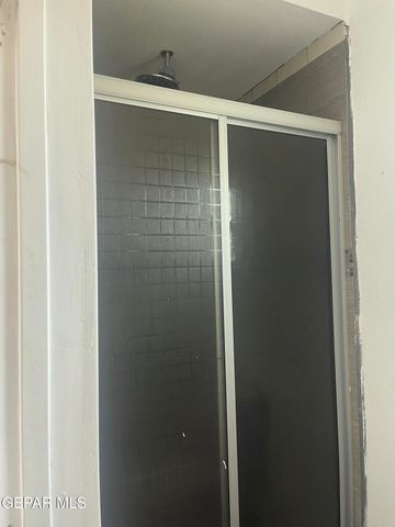 2424 Lebanon Avenue studio, El Paso, TX 79930