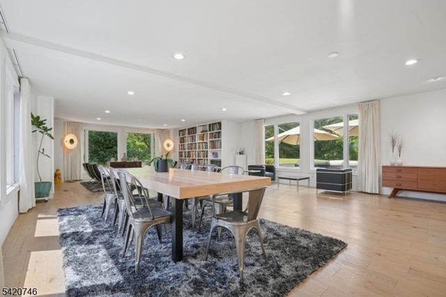 1414 Whipporwill Way, Mountainside Boro, NJ 07092