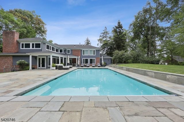 1414 Whipporwill Way, Mountainside Boro, NJ 07092