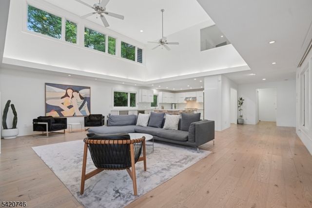 1414 Whipporwill Way, Mountainside Boro, NJ 07092