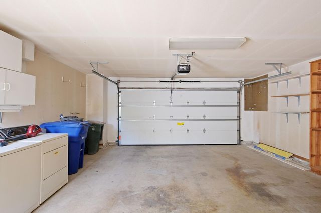 942 Sylvan Meadows Dr, Modesto, CA 95356