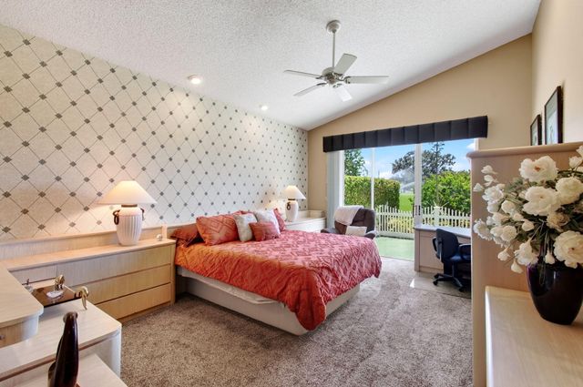 6070 Terra Mere Circle, Boynton Beach, FL 33437