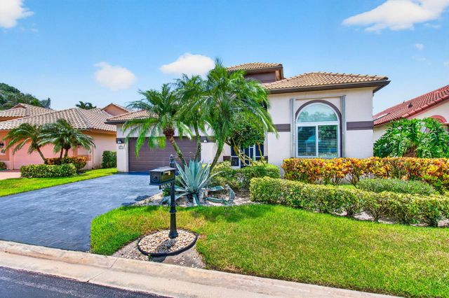6070 Terra Mere Circle, Boynton Beach, FL 33437