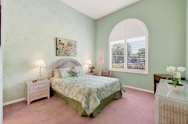 6070 Terra Mere Circle, Boynton Beach, FL 33437