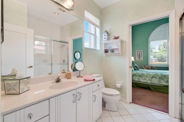 6070 Terra Mere Circle, Boynton Beach, FL 33437