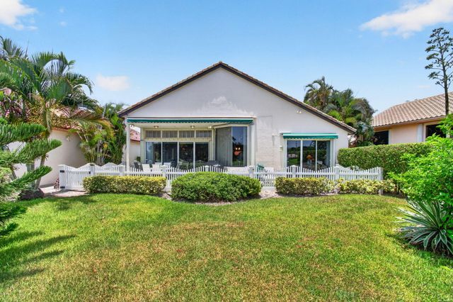 6070 Terra Mere Circle, Boynton Beach, FL 33437