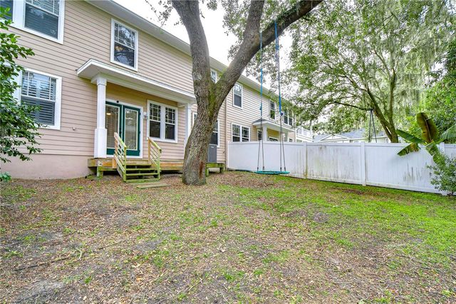 208 ELM VIEW COURT, Brandon, FL 33511
