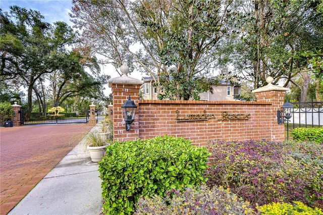 208 ELM VIEW COURT, Brandon, FL 33511