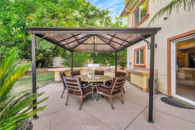 23556 Lull, West Hills, CA 91304