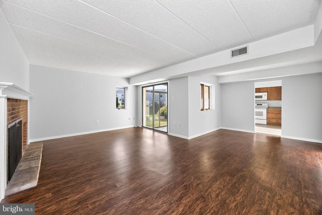 112 HARVEST LN #104, PHOENIXVILLE, PA 19460 — photo 3