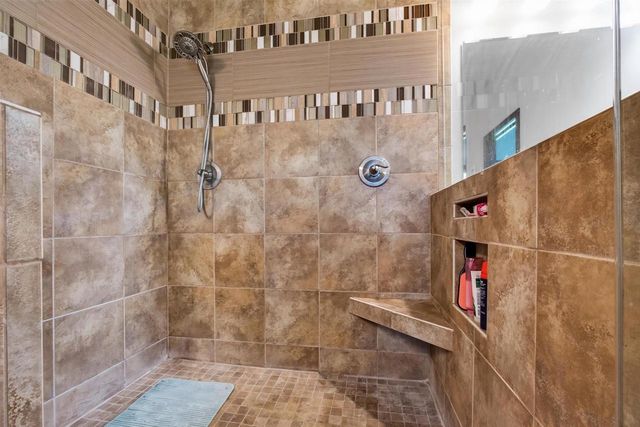 3364 COTTAGE HILL DRIVE, Green Bay, WI 54311