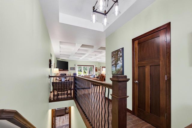 3364 COTTAGE HILL DRIVE, Green Bay, WI 54311