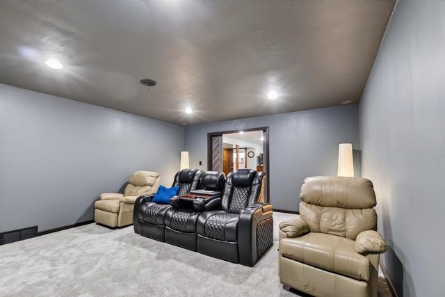 3364 COTTAGE HILL DRIVE, Green Bay, WI 54311