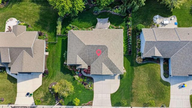 3364 COTTAGE HILL DRIVE, Green Bay, WI 54311