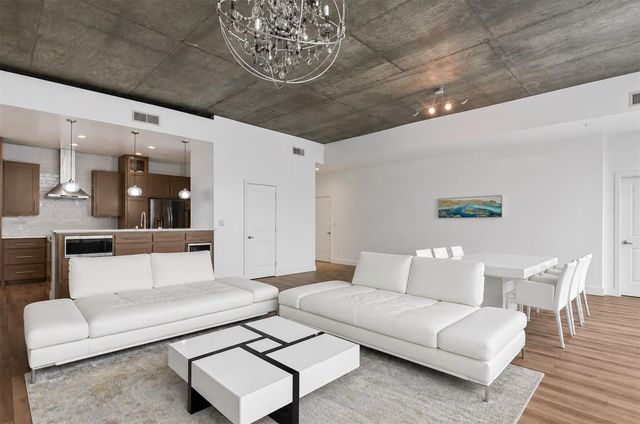 5925 Almeda Road 12904, Houston, TX 77004