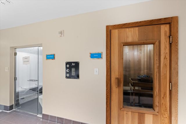 5925 Almeda Road 12904, Houston, TX 77004