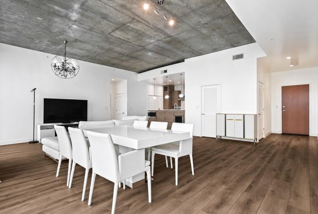 5925 Almeda Road 12904, Houston, TX 77004