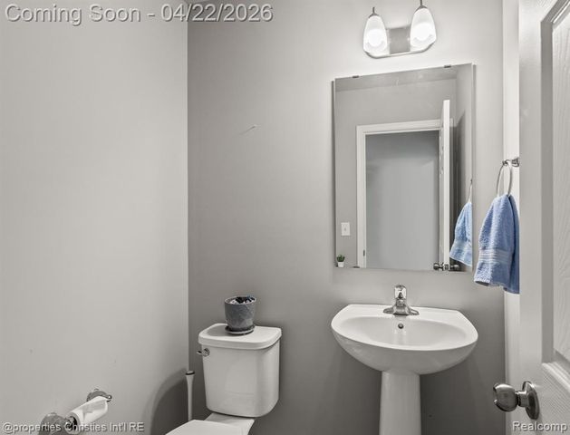 342 Lotz Court, Wayland, MI 49348