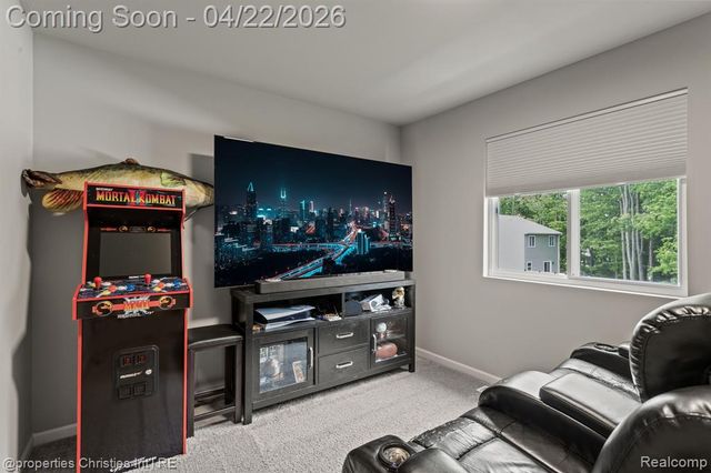 342 Lotz Court, Wayland, MI 49348