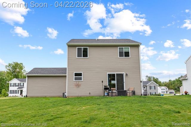342 Lotz Court, Wayland, MI 49348