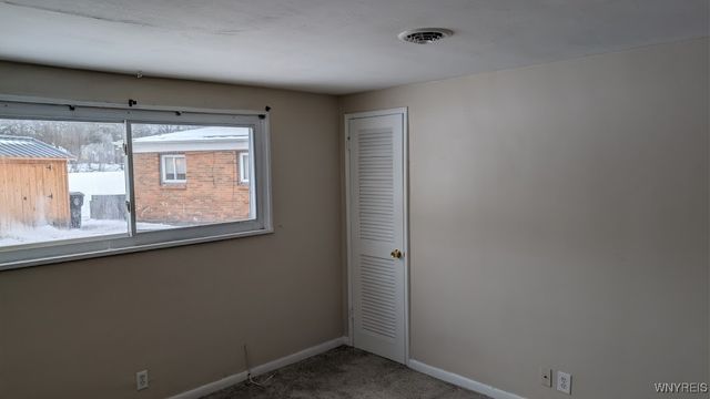 25 Cadet Circle, Lancaster, NY 14086