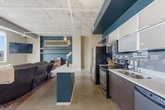 2115 Yeaman Pl Apt 520, Nashville, TN 37206