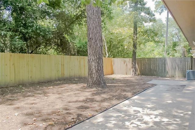 13 Blue Fox Road, The Woodlands, TX 77380