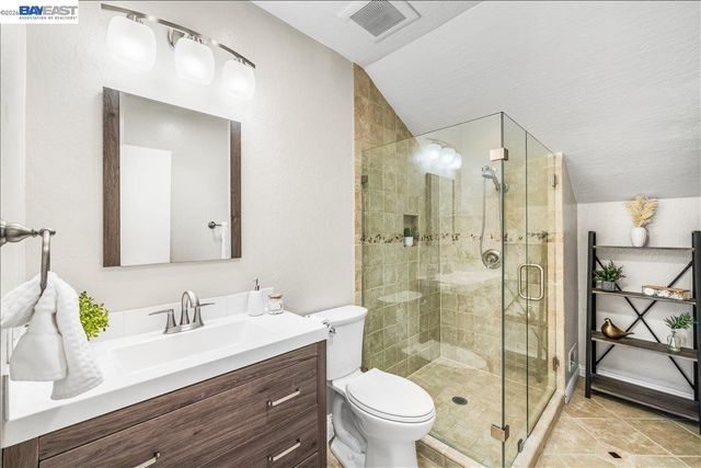 552 Hanover St, Livermore, CA 94551