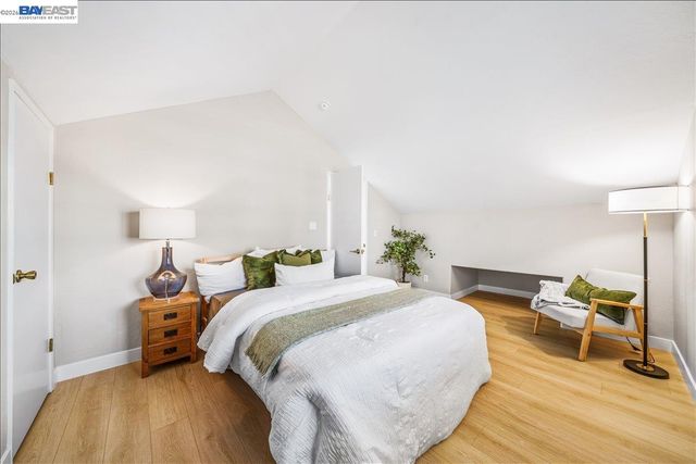 552 Hanover St, Livermore, CA 94551