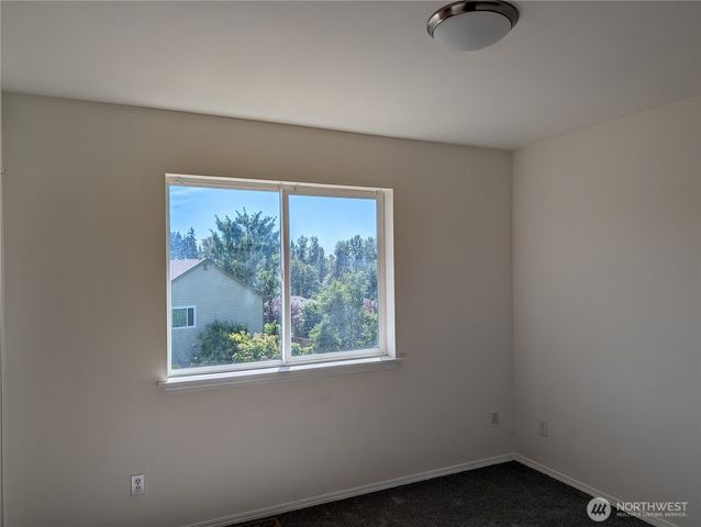 27721 145th Place SE, Kent, WA 98042