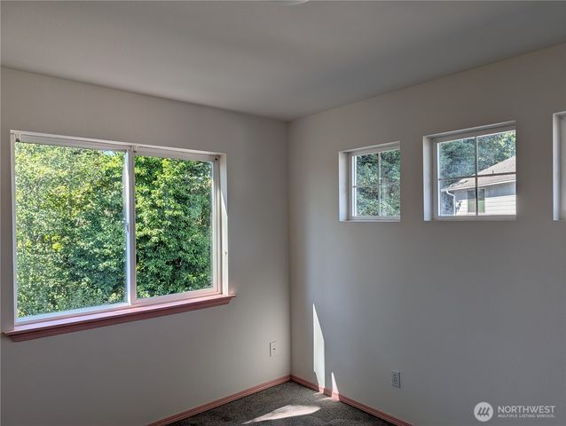 27721 145th Place SE, Kent, WA 98042