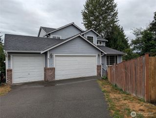 27721 145th Place SE, Kent, WA 98042