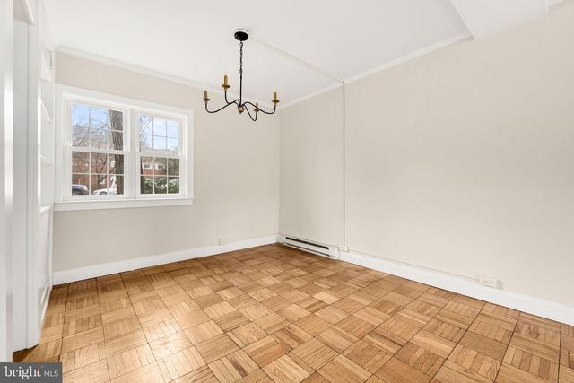 1455 MARTHA CUSTIS DR, Alexandria, VA 22302