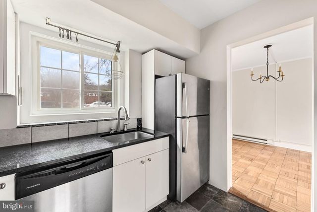 1455 MARTHA CUSTIS DR, Alexandria, VA 22302