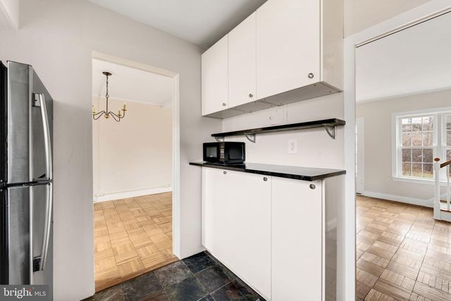 1455 MARTHA CUSTIS DR, Alexandria, VA 22302