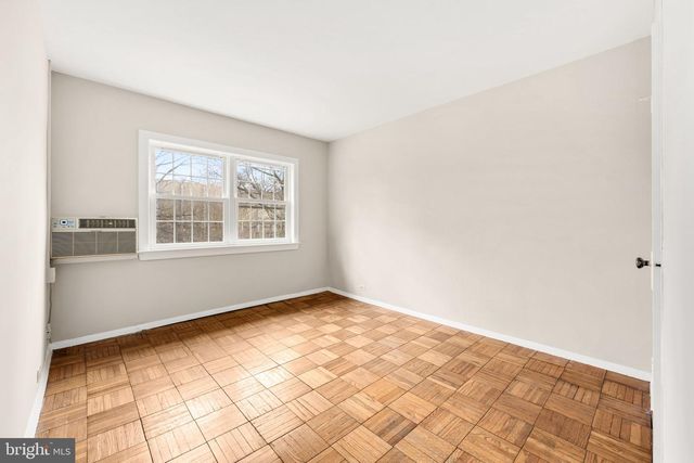 1455 MARTHA CUSTIS DR, Alexandria, VA 22302