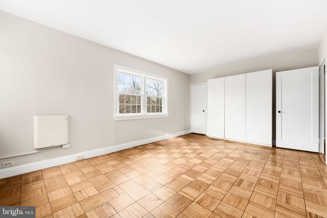 1455 MARTHA CUSTIS DR, Alexandria, VA 22302