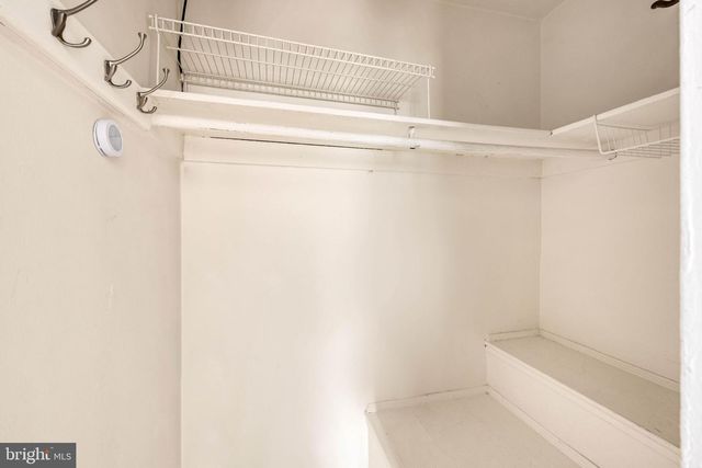 1455 MARTHA CUSTIS DR, Alexandria, VA 22302