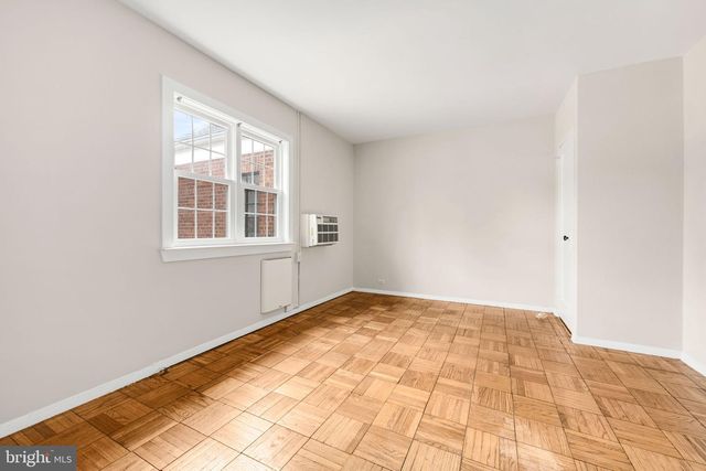 1455 MARTHA CUSTIS DR, Alexandria, VA 22302