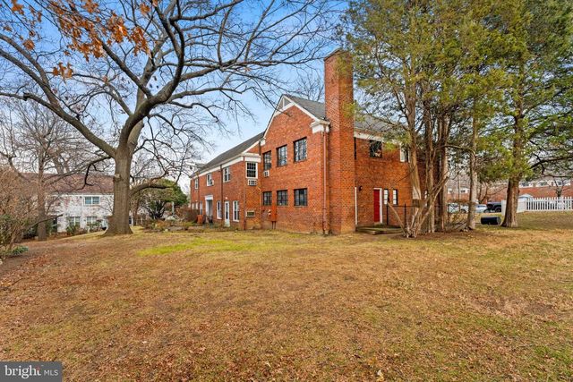 1455 MARTHA CUSTIS DR, Alexandria, VA 22302