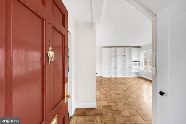 1455 MARTHA CUSTIS DR, Alexandria, VA 22302