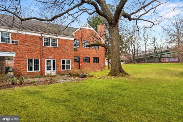 1455 MARTHA CUSTIS DR, Alexandria, VA 22302