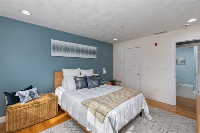 10 Cunningham Ln 204, Billerica, MA 01821