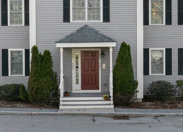 10 Cunningham Ln 204, Billerica, MA 01821