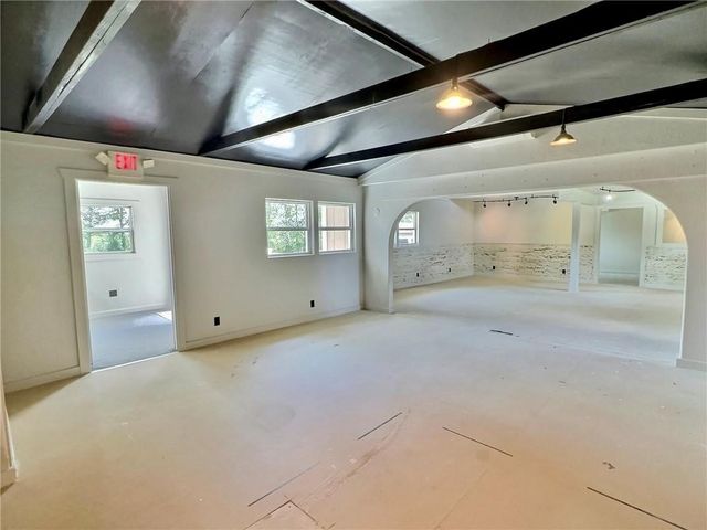 426 Van Buren, Eureka Springs, AR 72632