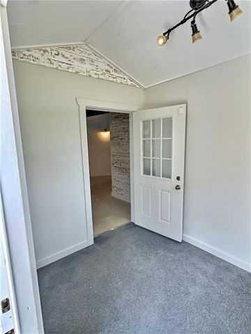 426 Van Buren, Eureka Springs, AR 72632